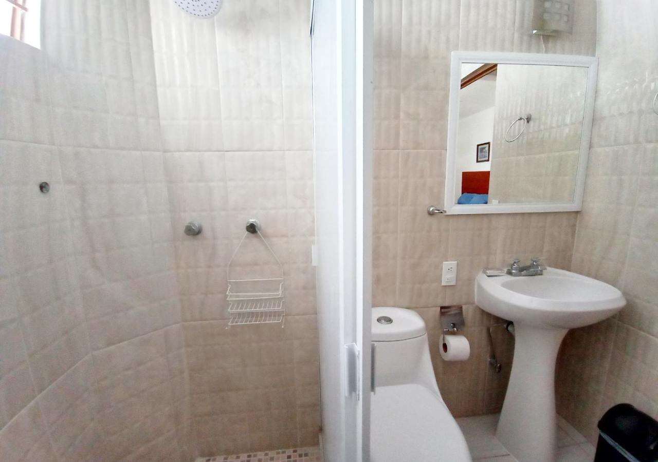 Hotel Quinta De La Rosa Cuautla  Екстериор снимка