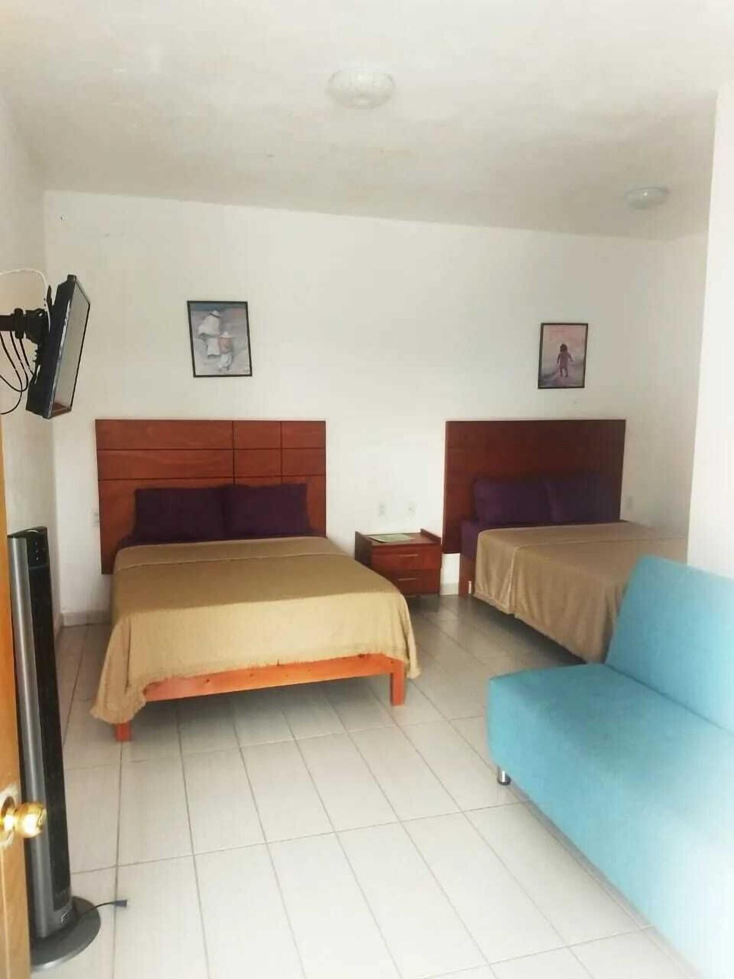 Hotel Quinta De La Rosa Cuautla  Екстериор снимка
