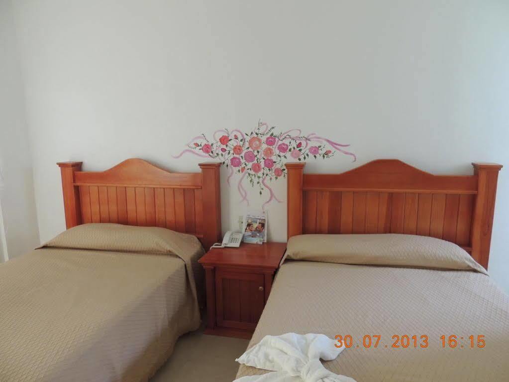 Hotel Quinta De La Rosa Cuautla  Екстериор снимка